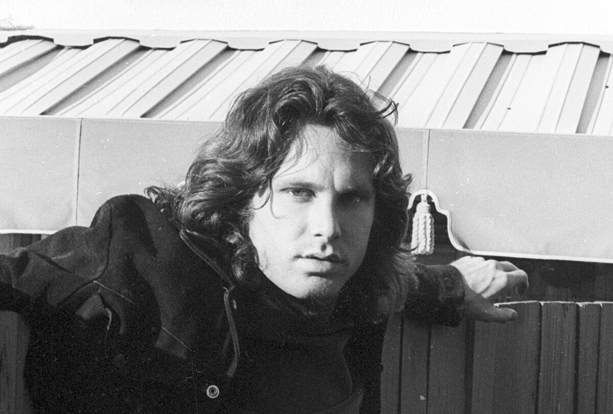 August 4, 1970: Woman Finds A Sleeping Jim Morrison On Her Porch ...