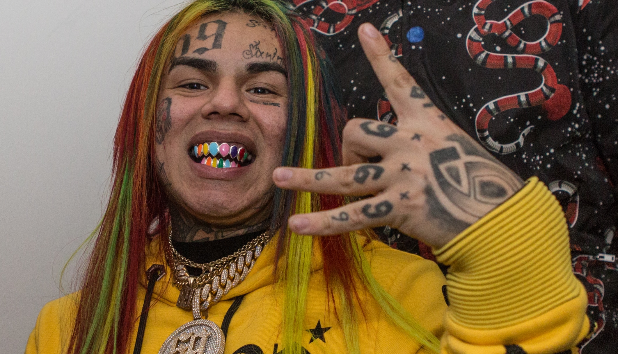 Daniel Hernandez Popularly Known As Tekashi 6ix9ine Arrested On Racketeering Charges Crime Time