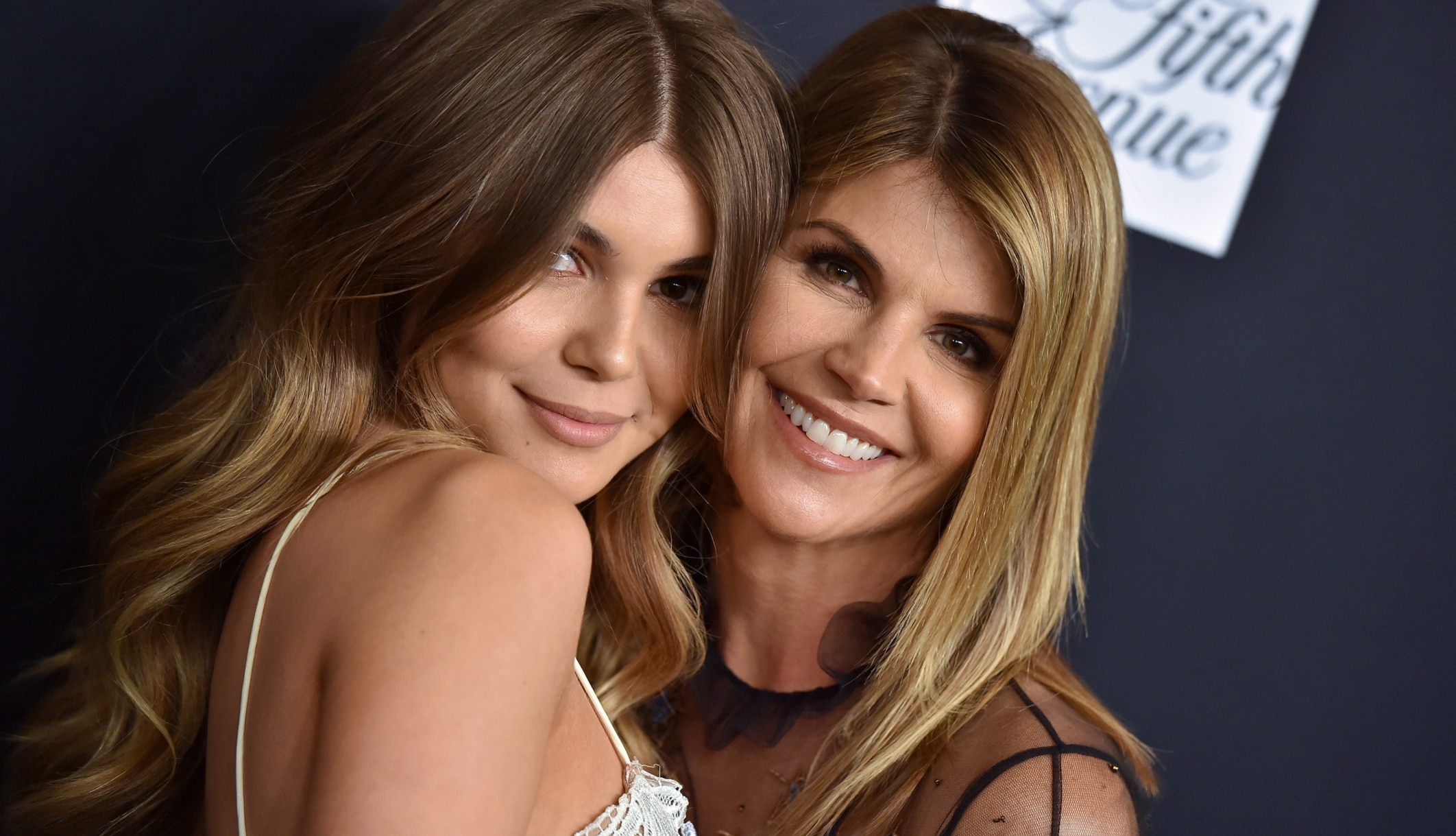 2124px x 1219px - Lori Loughlin's Daughter Oliva Jade Giannulli Once Slammed For Not Caring  About College | Crime News