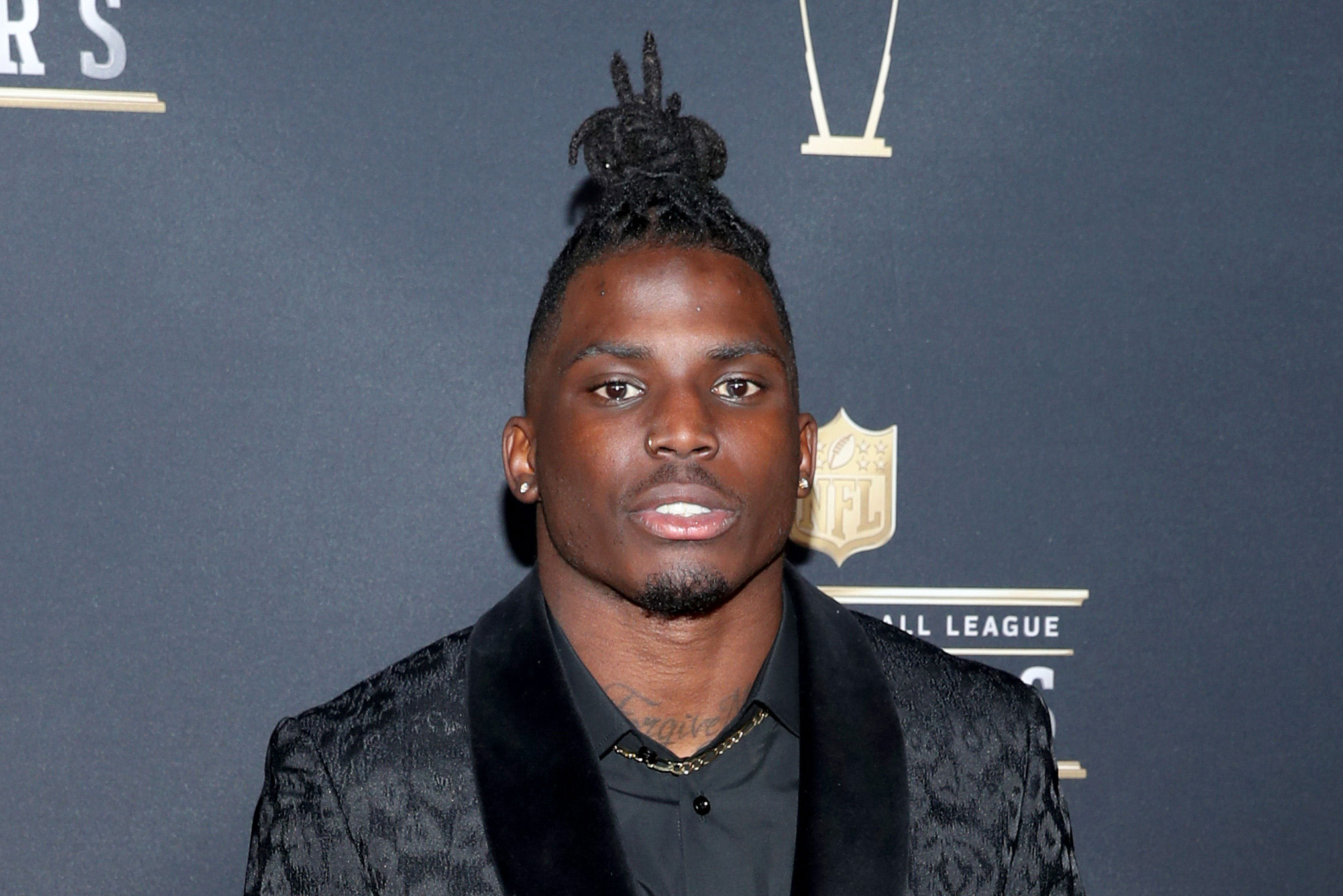 Kansas City Chiefs Tyreek Hill Suspended Over Child Abuse Claims ...