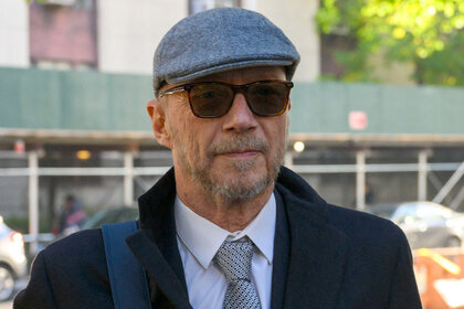 Paul Haggis arrives at New York Supreme Court